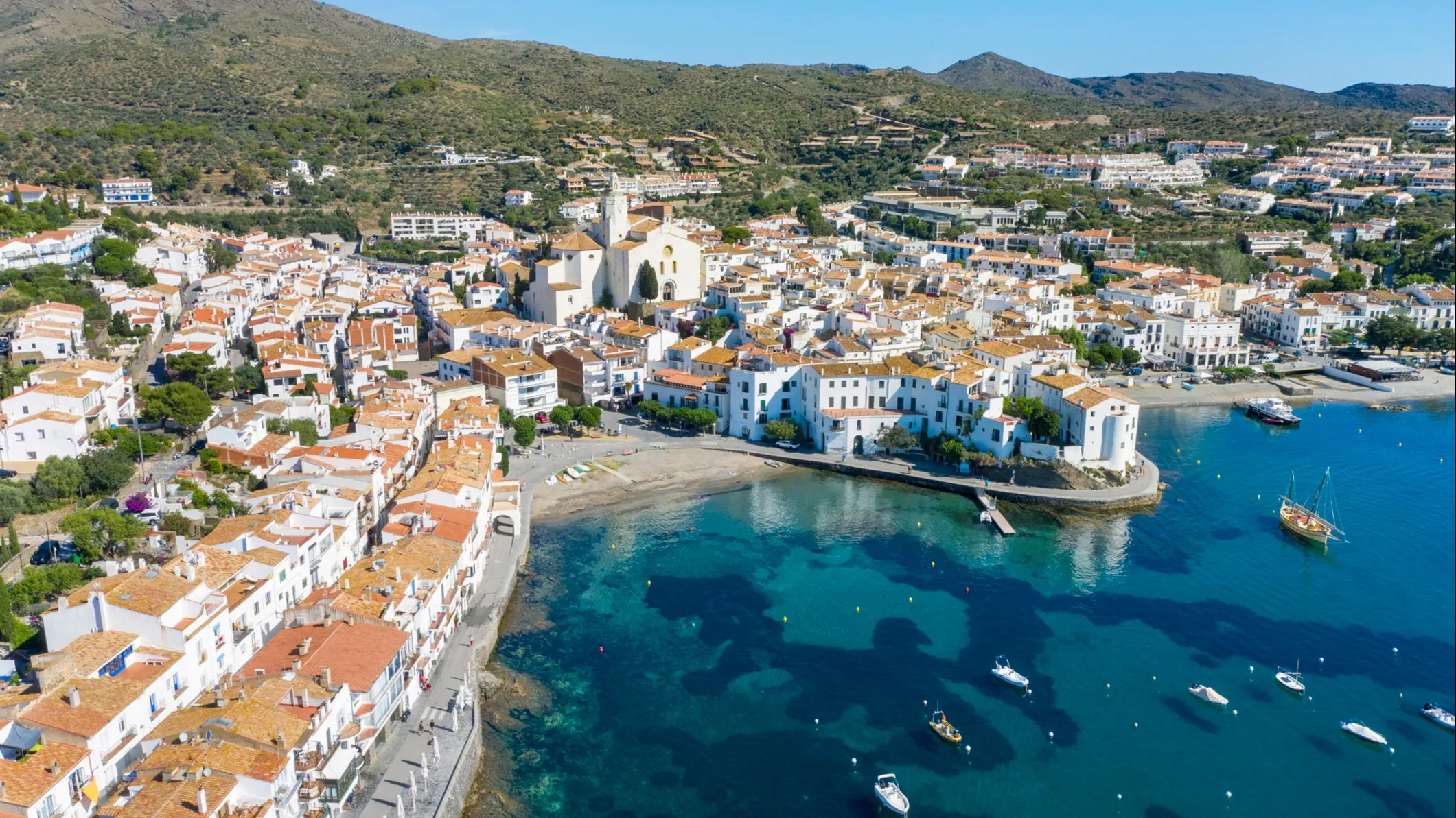 ©iStock/xavierarnau