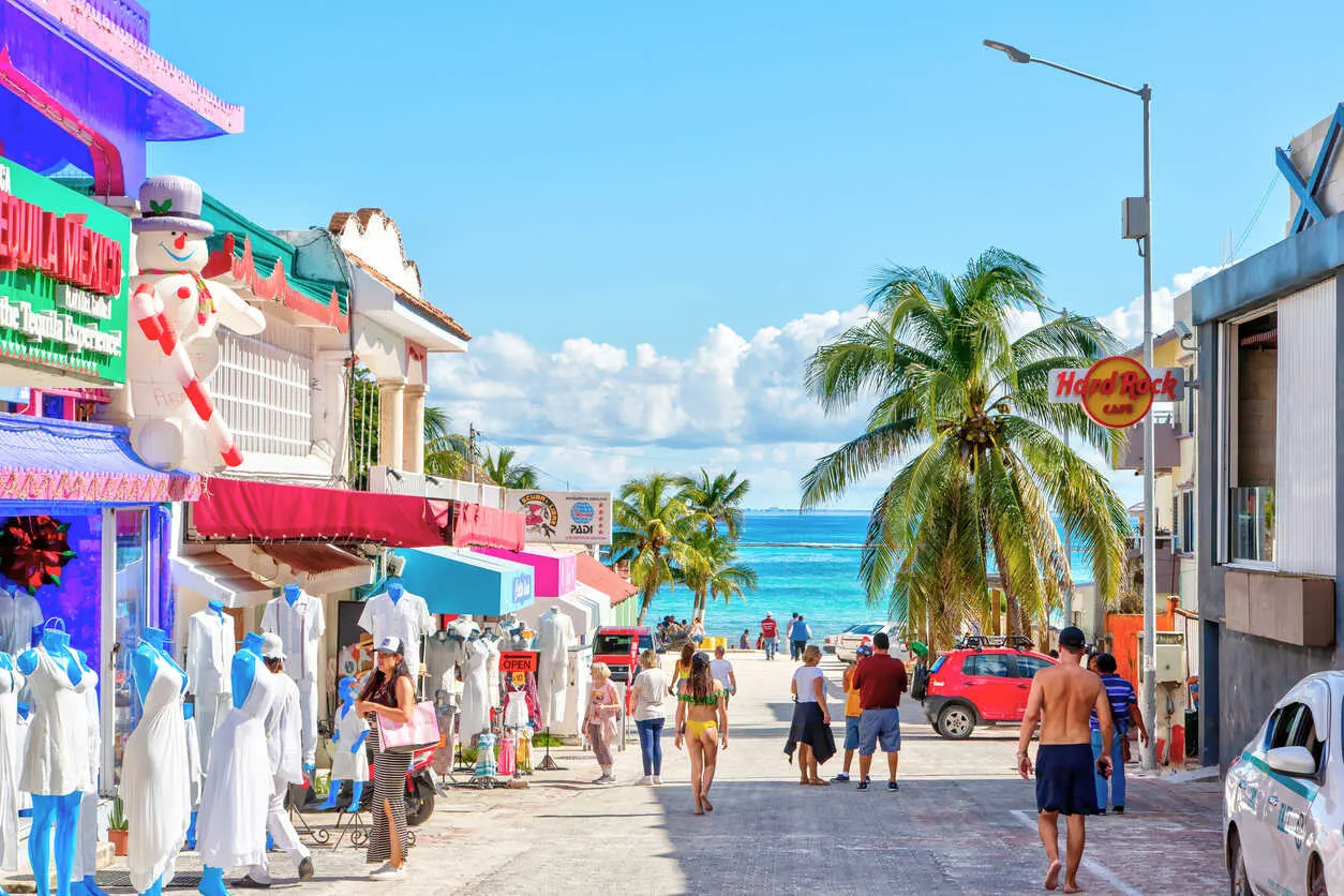 Experience the vibrant energy of Playa's bustling beach district. 