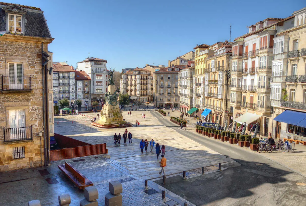 The iconic Plaza de la Virgen Blanca, a central hub of culture and history in Vitoria-Gasteiz.