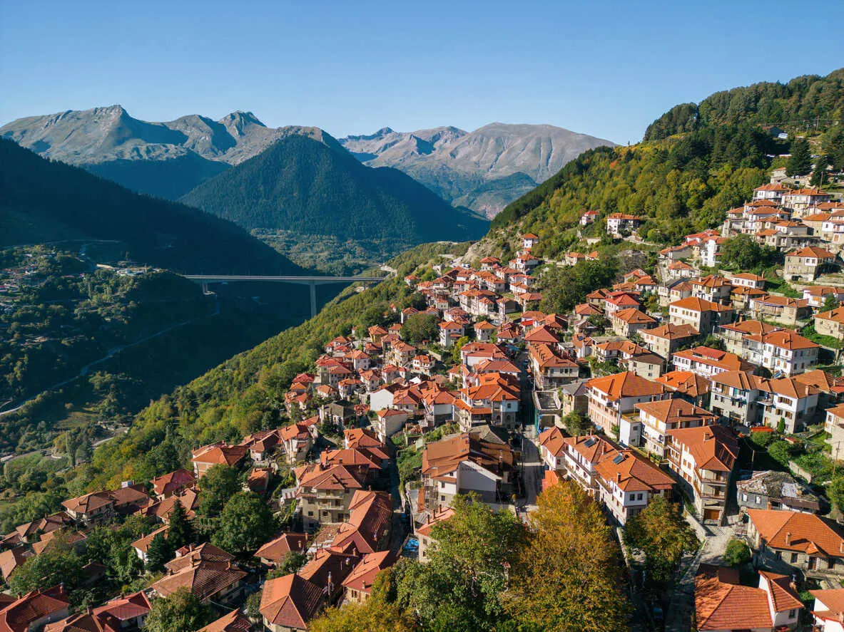 Metsovo’s stone houses and mountain setting make it one of northern Greece’s most distinctive towns.