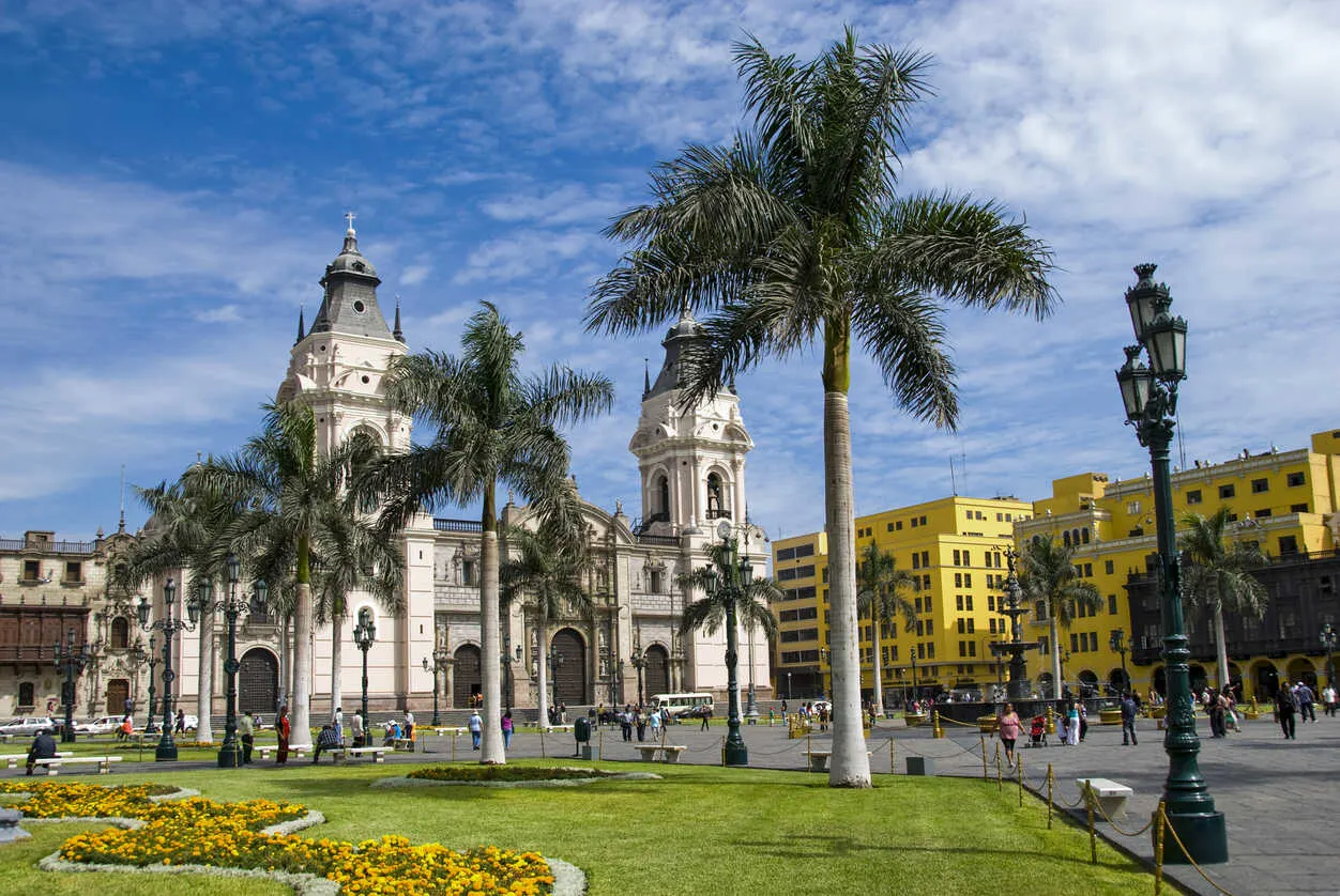 Life in Lima blends coastal living, walkable neighborhoods, and world-class food culture.