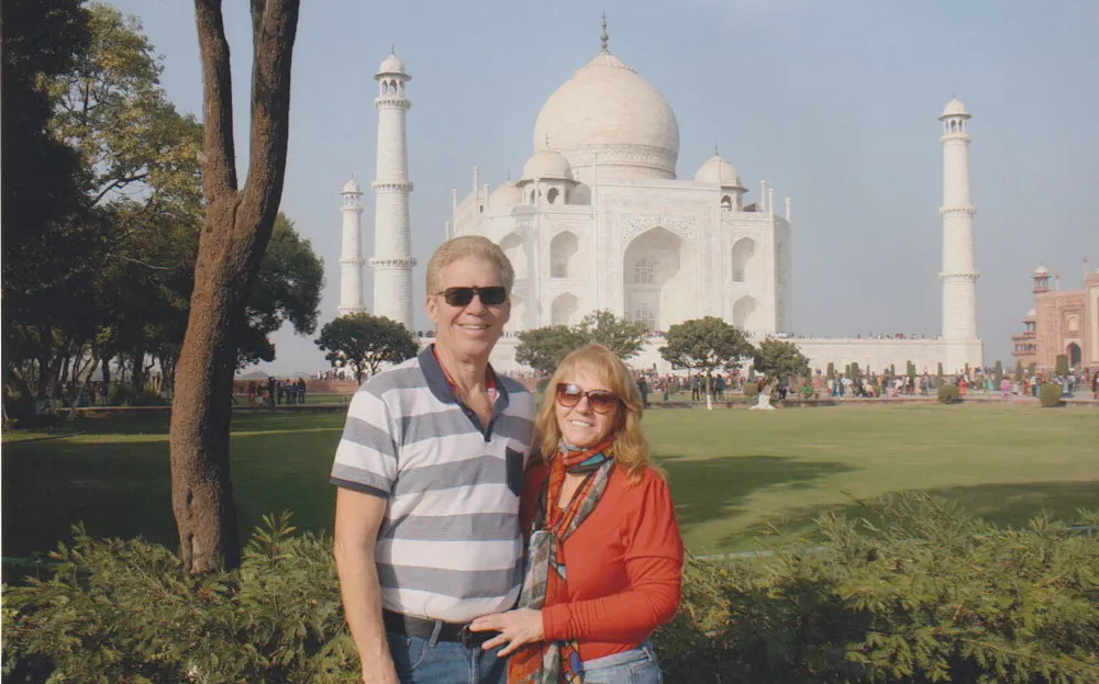 With $550/month coverage, Terry and Clyde access private healthcare across Portugal.