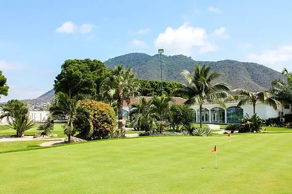 Montecristi, Ecuador, delivers warm-weather golfing and low costs to expats like John Williams. ©International Living/Sean Keenan