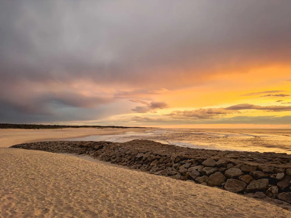 Furadouro Beach is one of the few summer spots where dogs are still allowed.