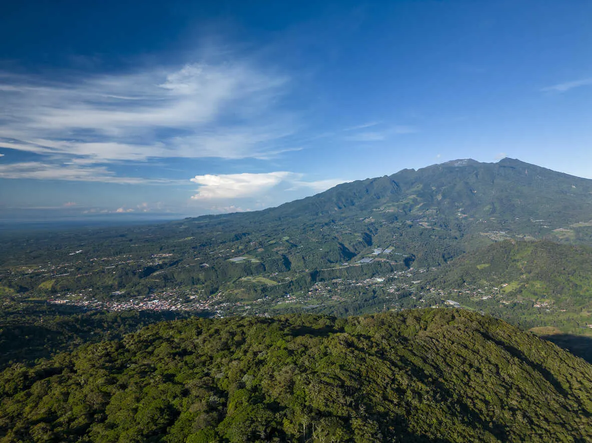 Mountain air and fertile land define life in Volcán.