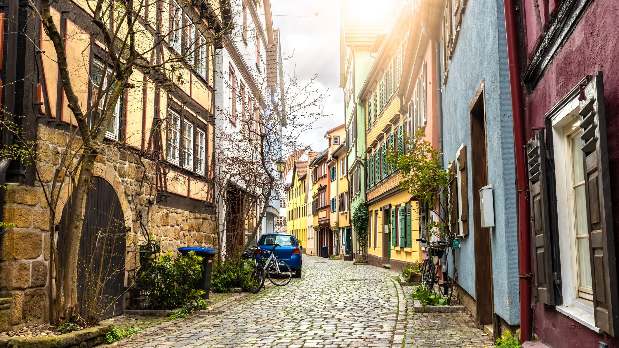 ©iStock.com/querbeet