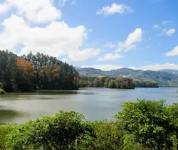 Surrounded by mountains and thick jungle, the Orosí Valley is a haven of peace and tranquillity.