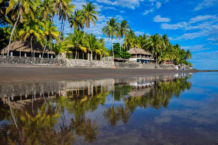 El Zonte Beach, El Salvador – a serene and picturesque coastal haven.