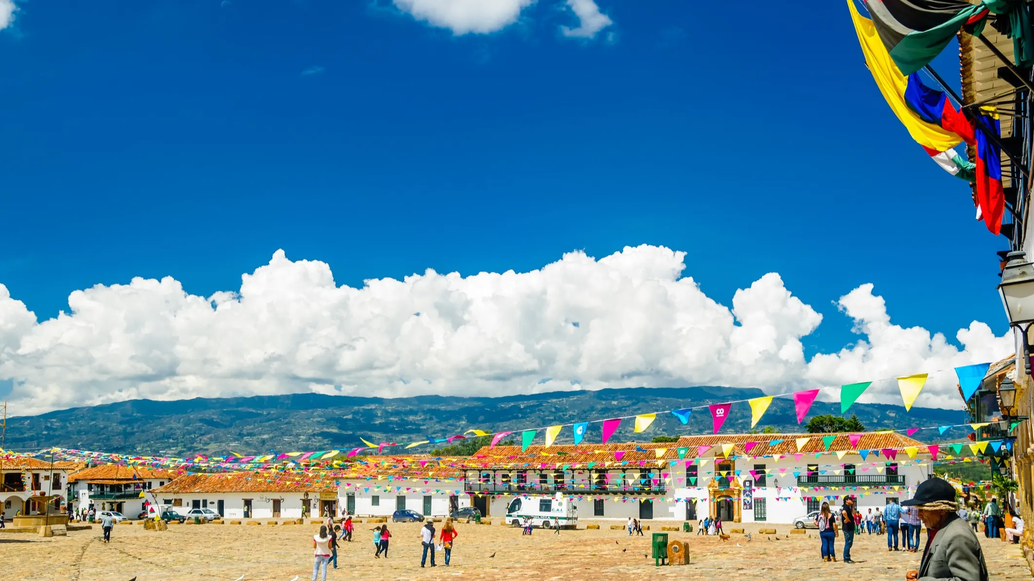 ©iStock/StreetFlash