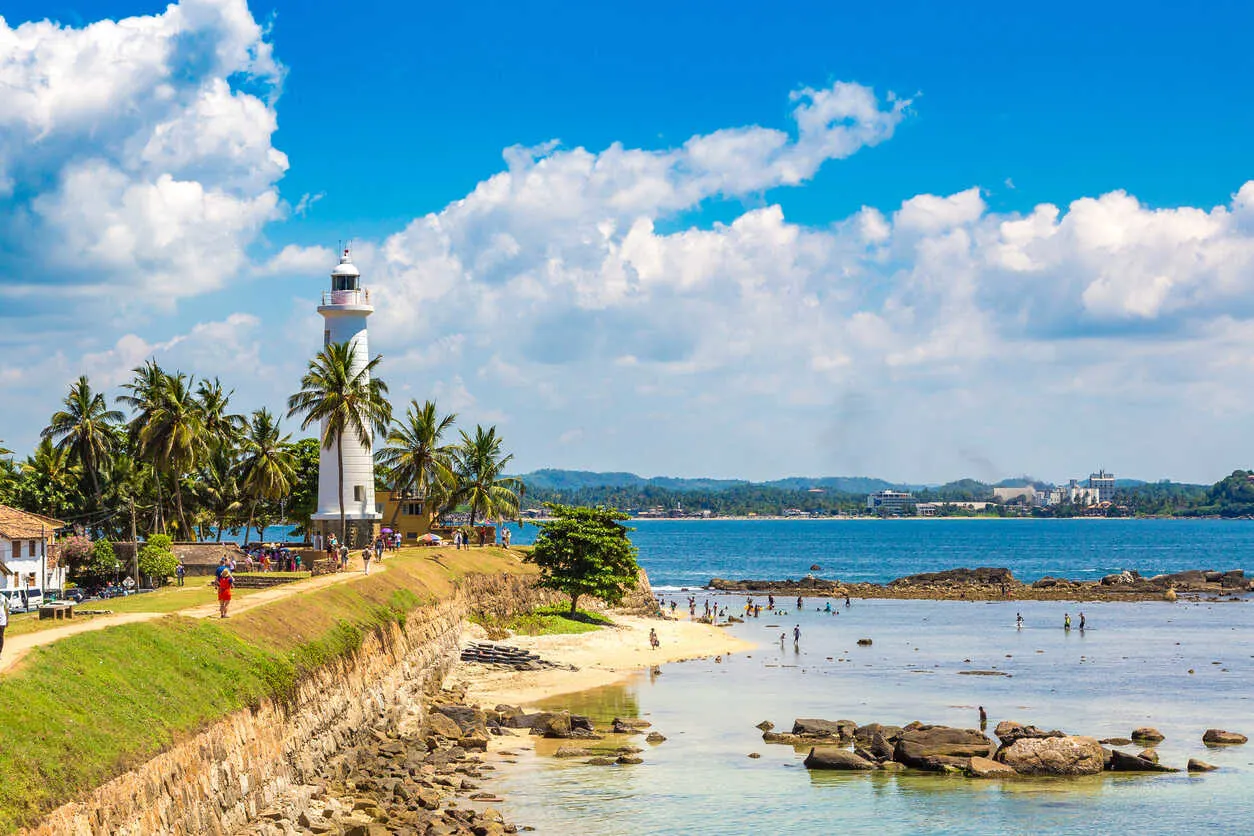 Coastal towns like Galle offer warm weather, low costs, and rich history.