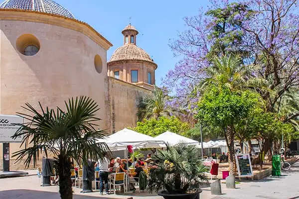 Pavement terraces in the sunshine are the ideal place to enjoy a glass of Spanish wine. ©Sean Keenan.