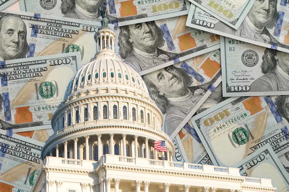 Debt, trade shifts, and de-dollarization are quietly pushing the dollar lower.