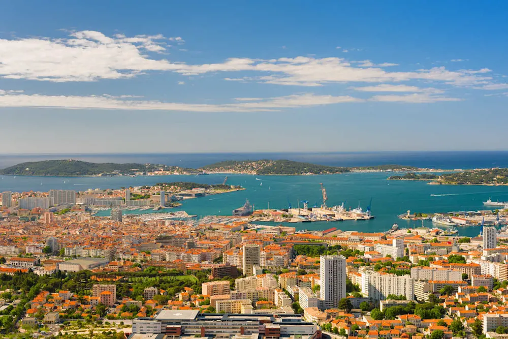 Toulon offers top-rated hospitals and a relaxed Mediterranean lifestyle.