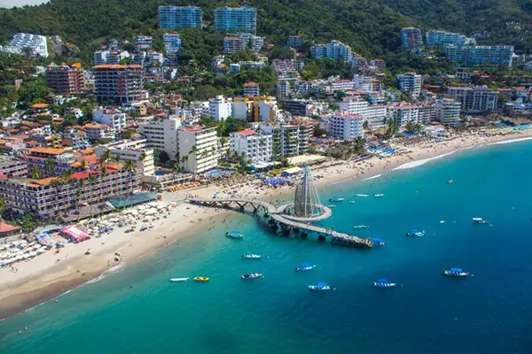 Puerto Vallarta has a mature and established real estate market, but there are still opportunities here if you know where to look.