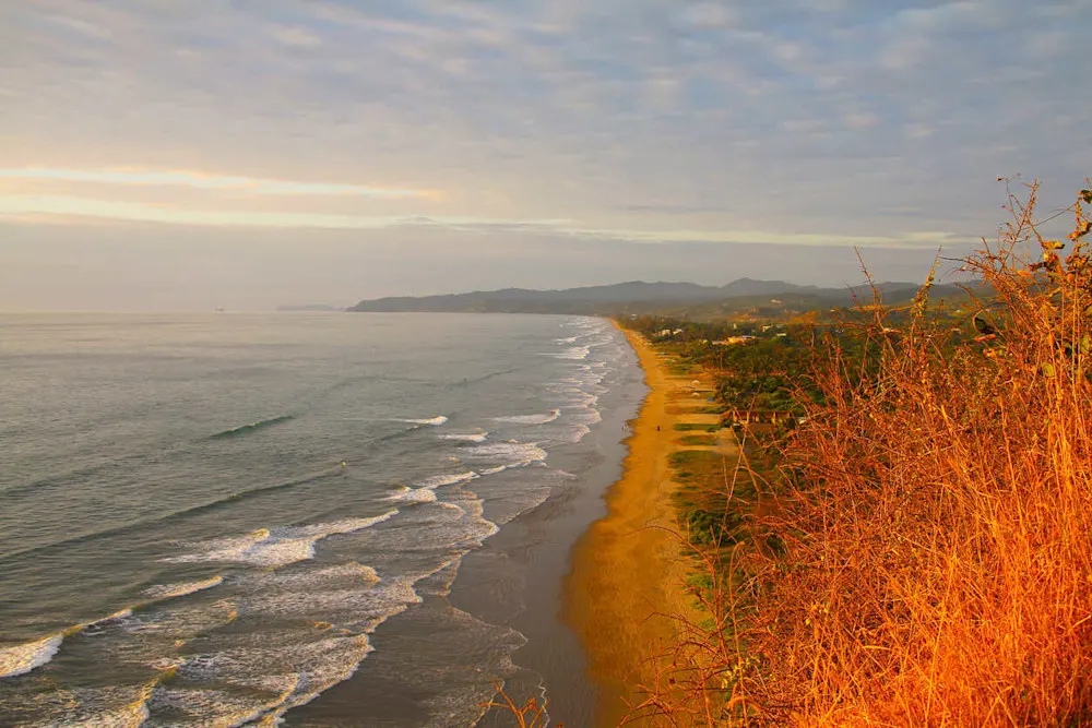Olón’s peaceful beach town vibe is perfect for relaxed, coastal living in Ecuador.