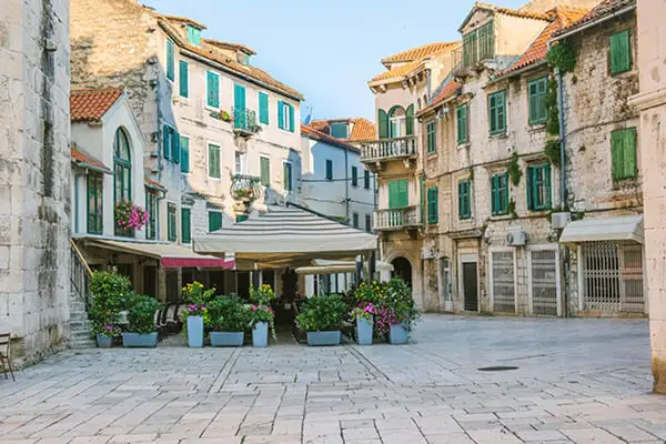 Finding deals within the walls of the Diocletian Palace is becoming rare…and you’ll find much better value even a small distance away.