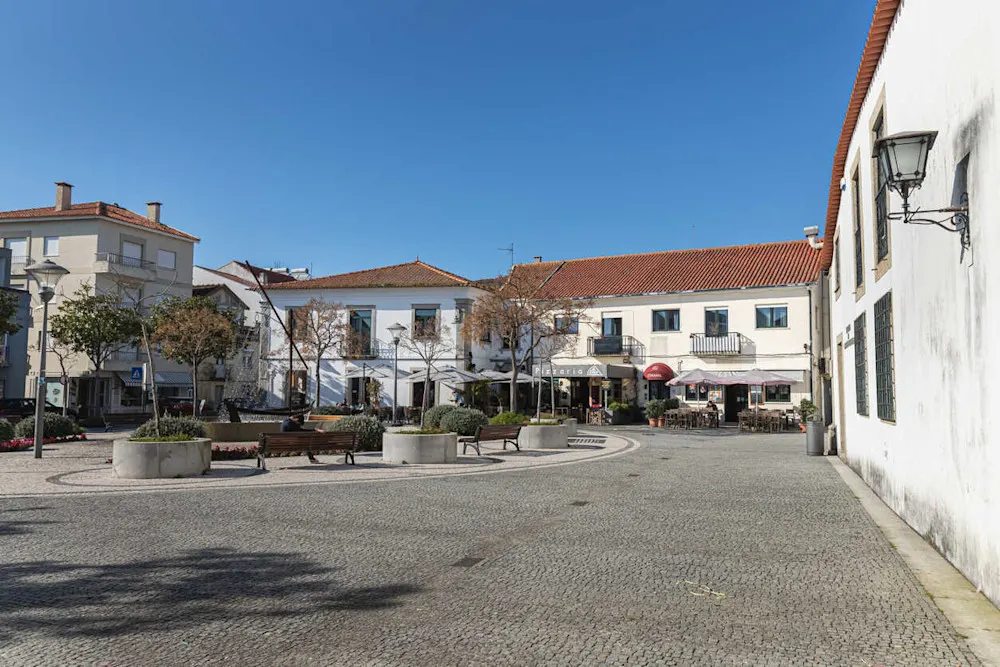 Historic charm and laid-back cafés in Esposende’s town center.
