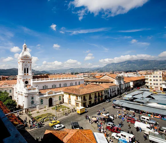 Looking from the Mirador de Turi allows you to take in the historic sites of Cuenca, as well as the hustle and bustle of the streets below.