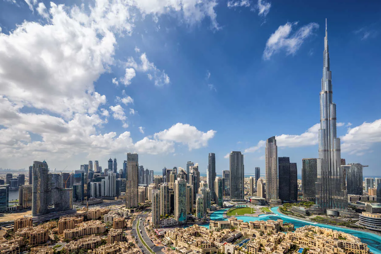 Golden opportunities: Dubai’s pathway for investors and professionals.