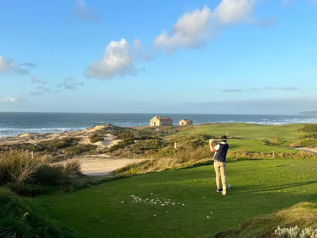 In 2020 I bought a beachfront condo in the Praia d’El Rey golf-and-beach community for €300,000 on Portugal’s Silver Coast. From my living room I can hear the Atlantic waves.