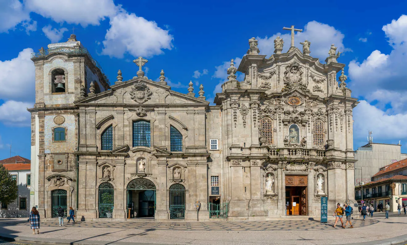 The Carmo and Carmelitas churches. Can you spot the narrow house?