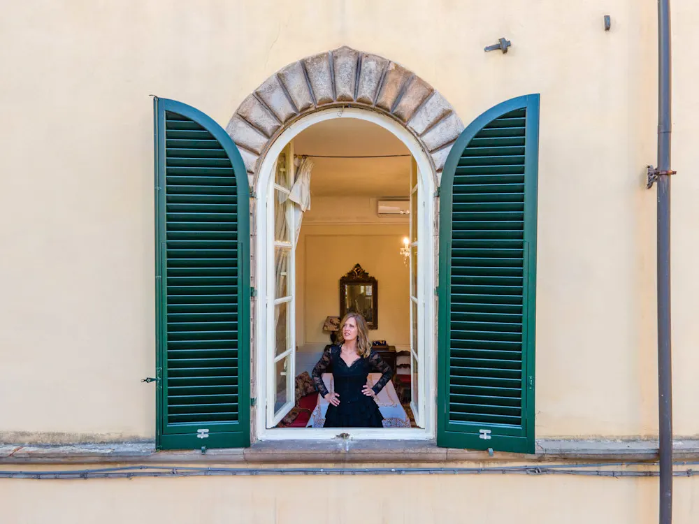 Lucia fell in love with Italy when she came for a wedding in 2008.