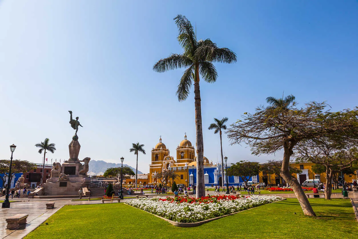 Trujillo offers relaxed coastal living, stable weather, and deep-rooted Peruvian culture.