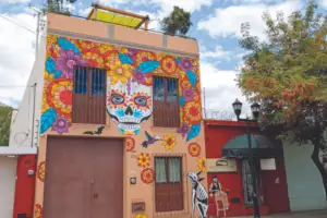 Art is everywhere in Oaxaca...colorful, quirky murals decorate buildings all over town. © WENDY JUSTICE/International Living