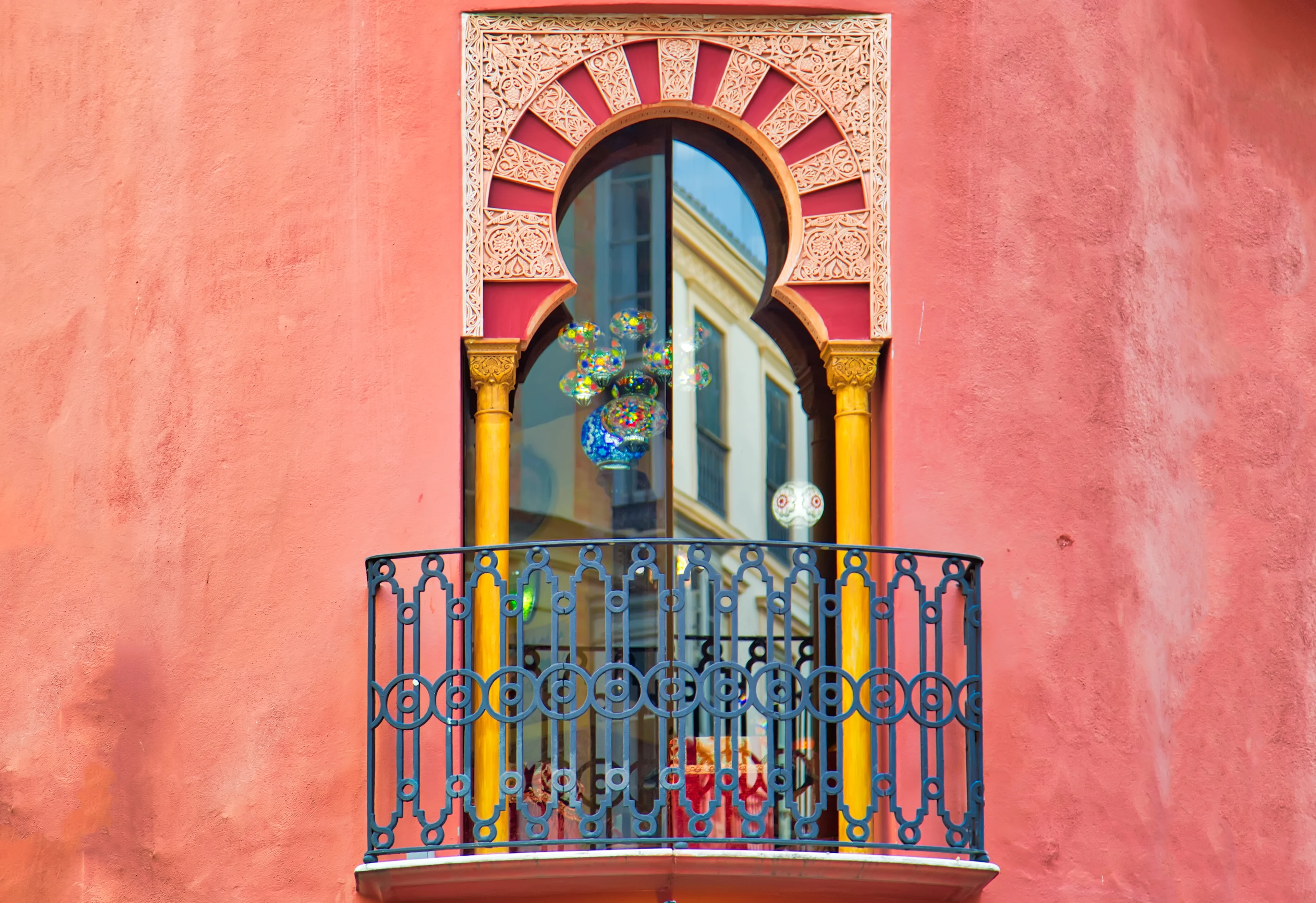 Facaden på et hus i Malaga