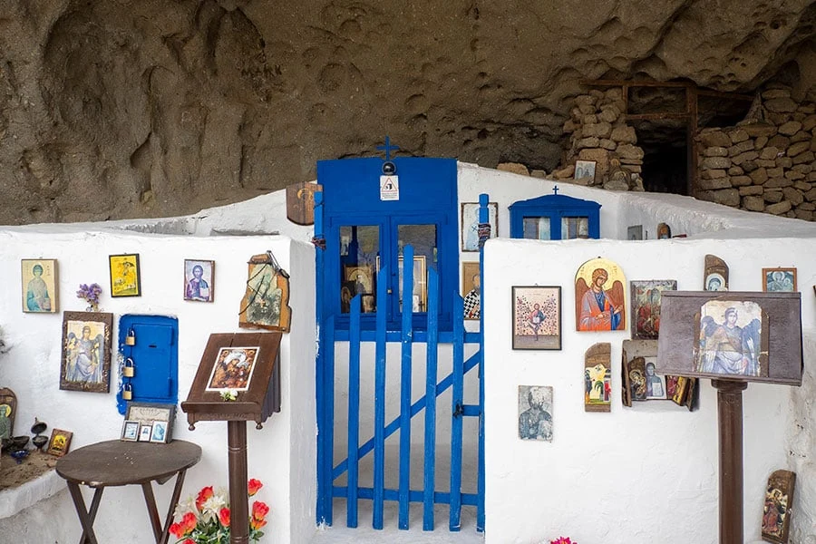Interiøret i kirken Panagia Kakaviotissa på Limnos