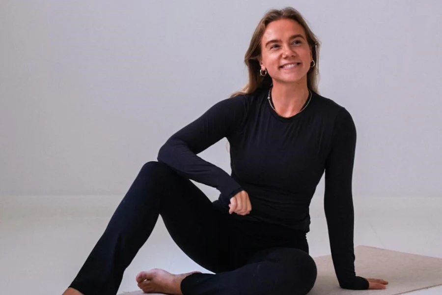 Sagayoga - Sofie