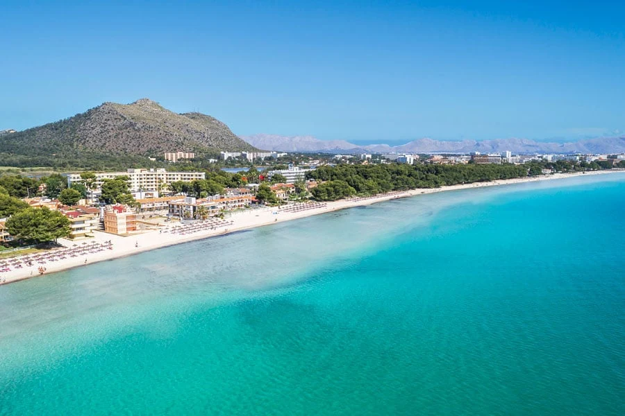 spania-mallorca-alcudia-stranden