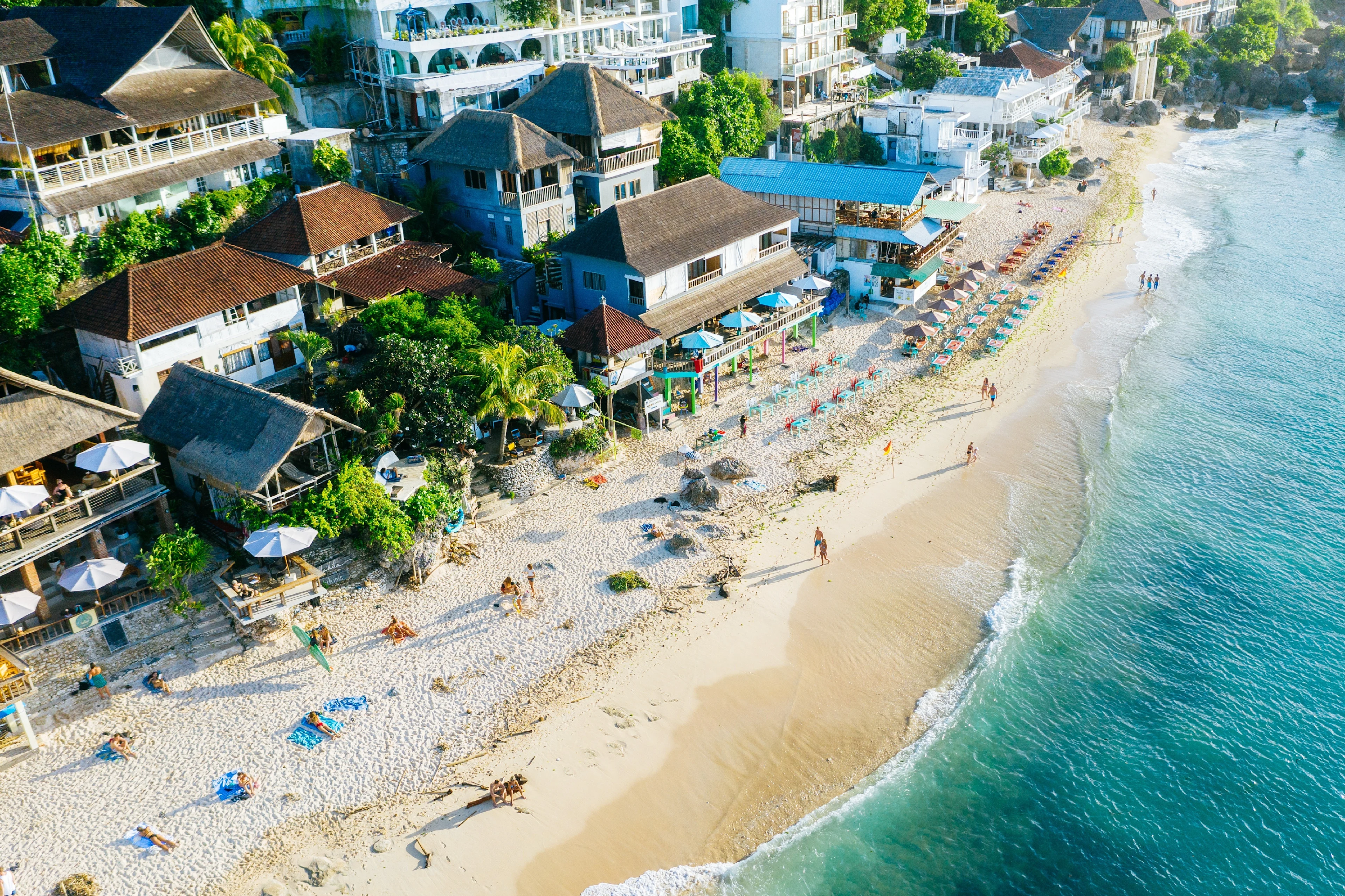 Utsikt över stranden Bingin Beach på Bali