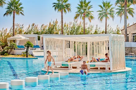 familj pool