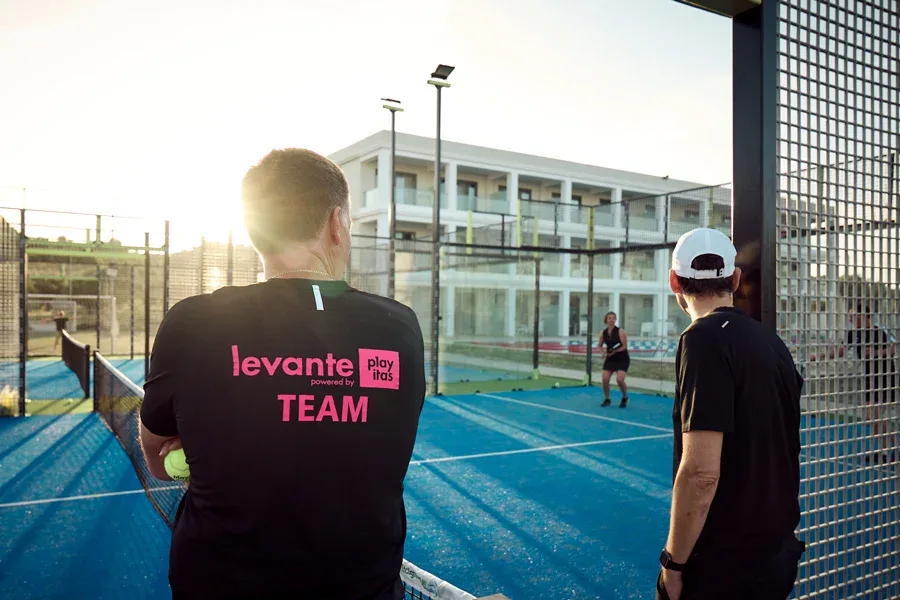 Padelcoacher på Levante - powered by Playitas