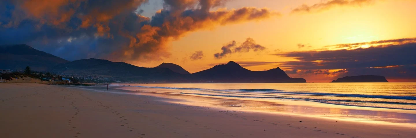 Zonsondergang in Porto Santo op Madeira