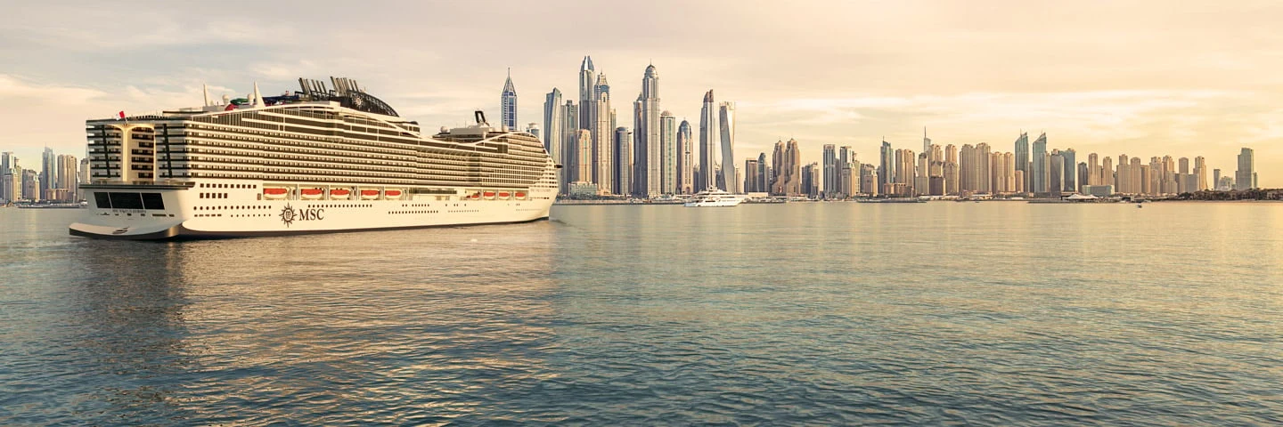 MSC Dubai båt