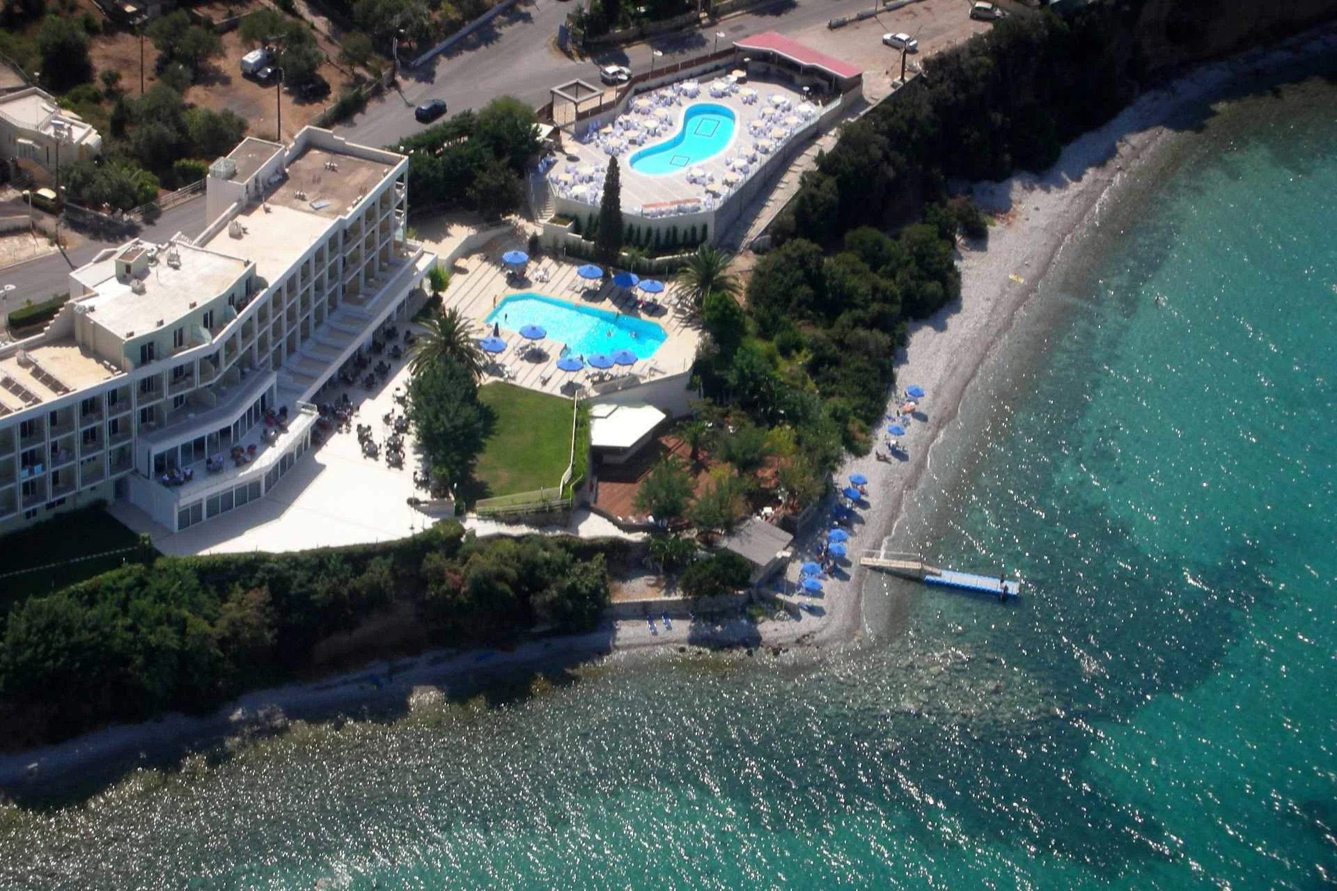 Oversiktsbilde av hotellet Mesinian Bay utenfor Kalamata på Peloponnes. 