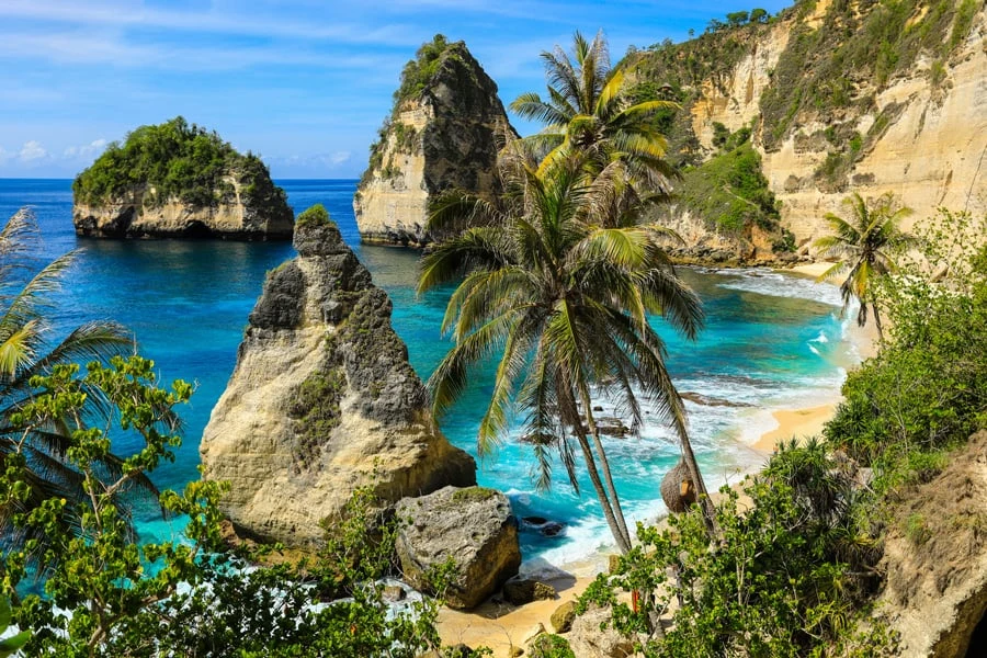 Vakker sandstrand på Bali