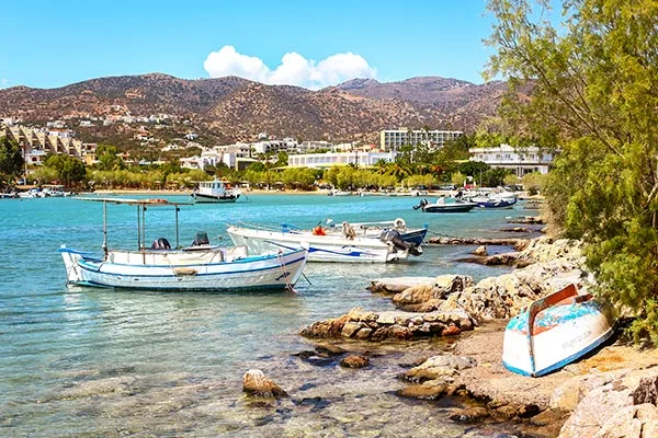 Agios Nikolaos båtar 