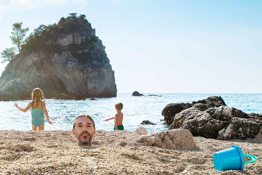 Familie op strand