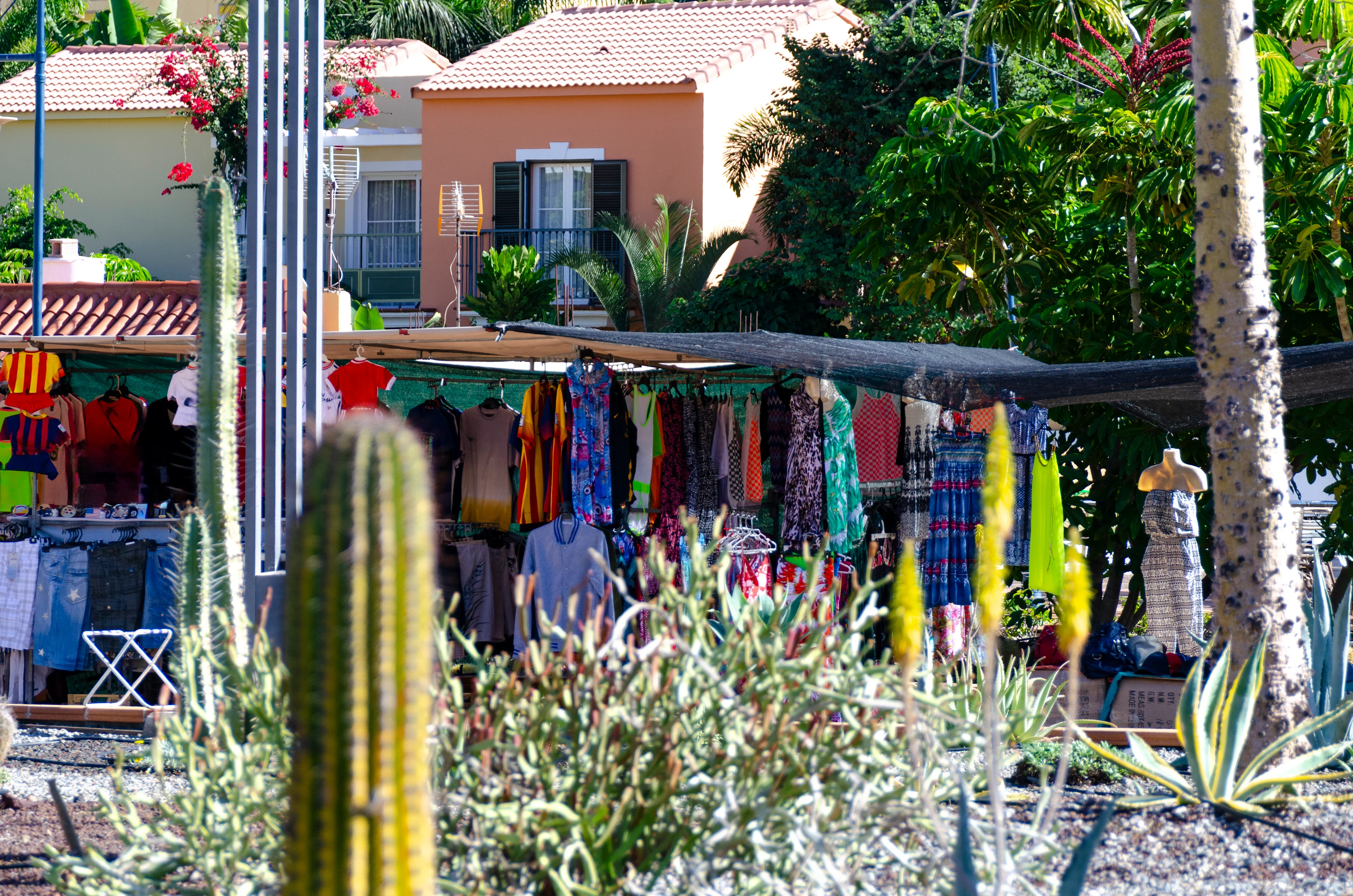 Marknadsstånd i Puerto Mogan på Gran Canaria