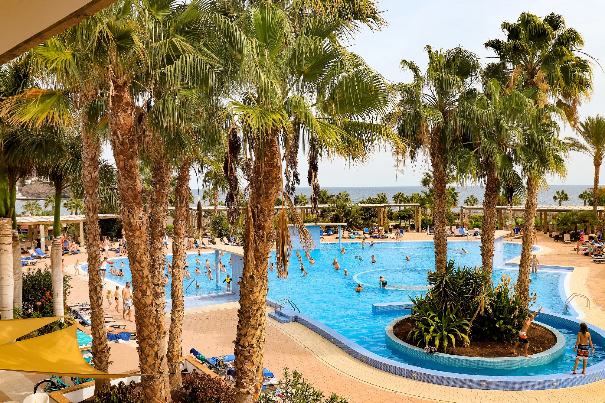 Bassenget ved Playitas Apart
