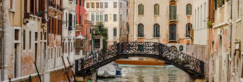 Bro i Venedig