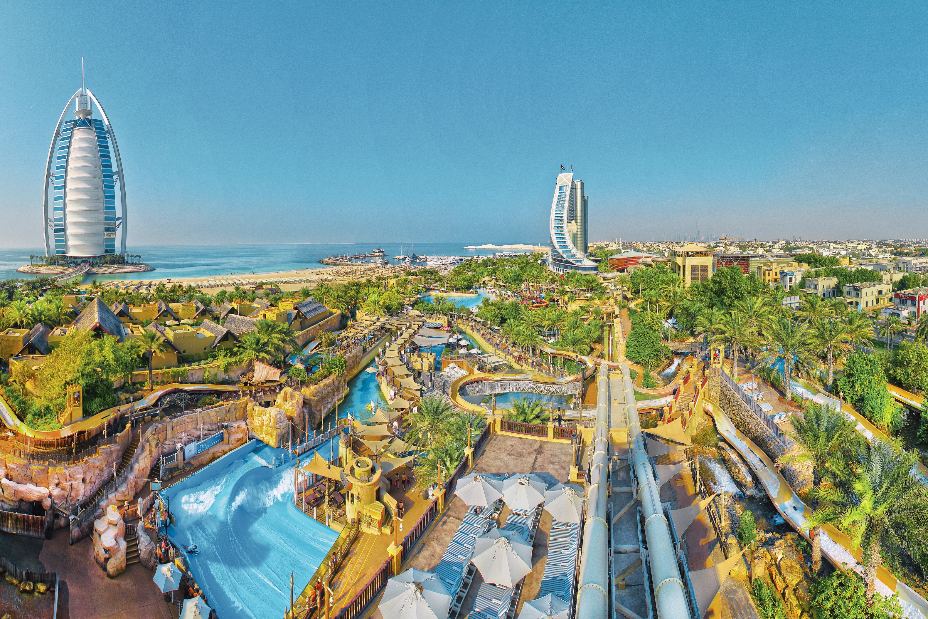 Näkymä Wild Wadi Water Parkiin Dubaissa