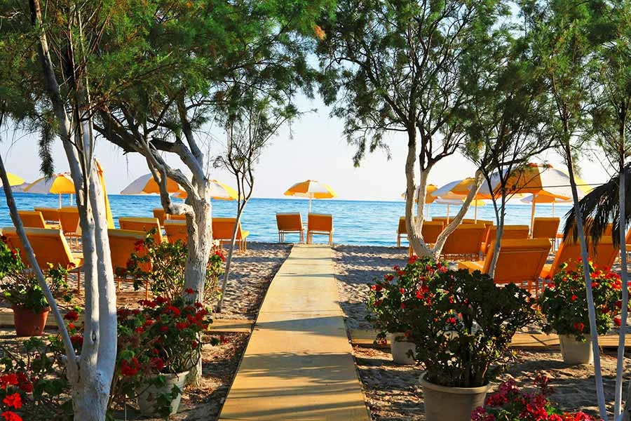 Tigaki beach