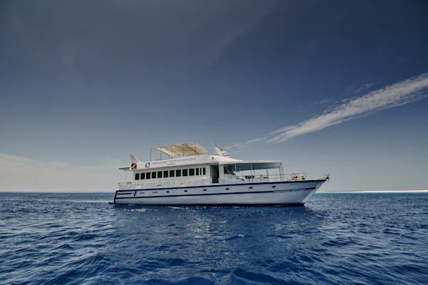 Atoller Liveaboard Maldiverna - Surf | Apollo