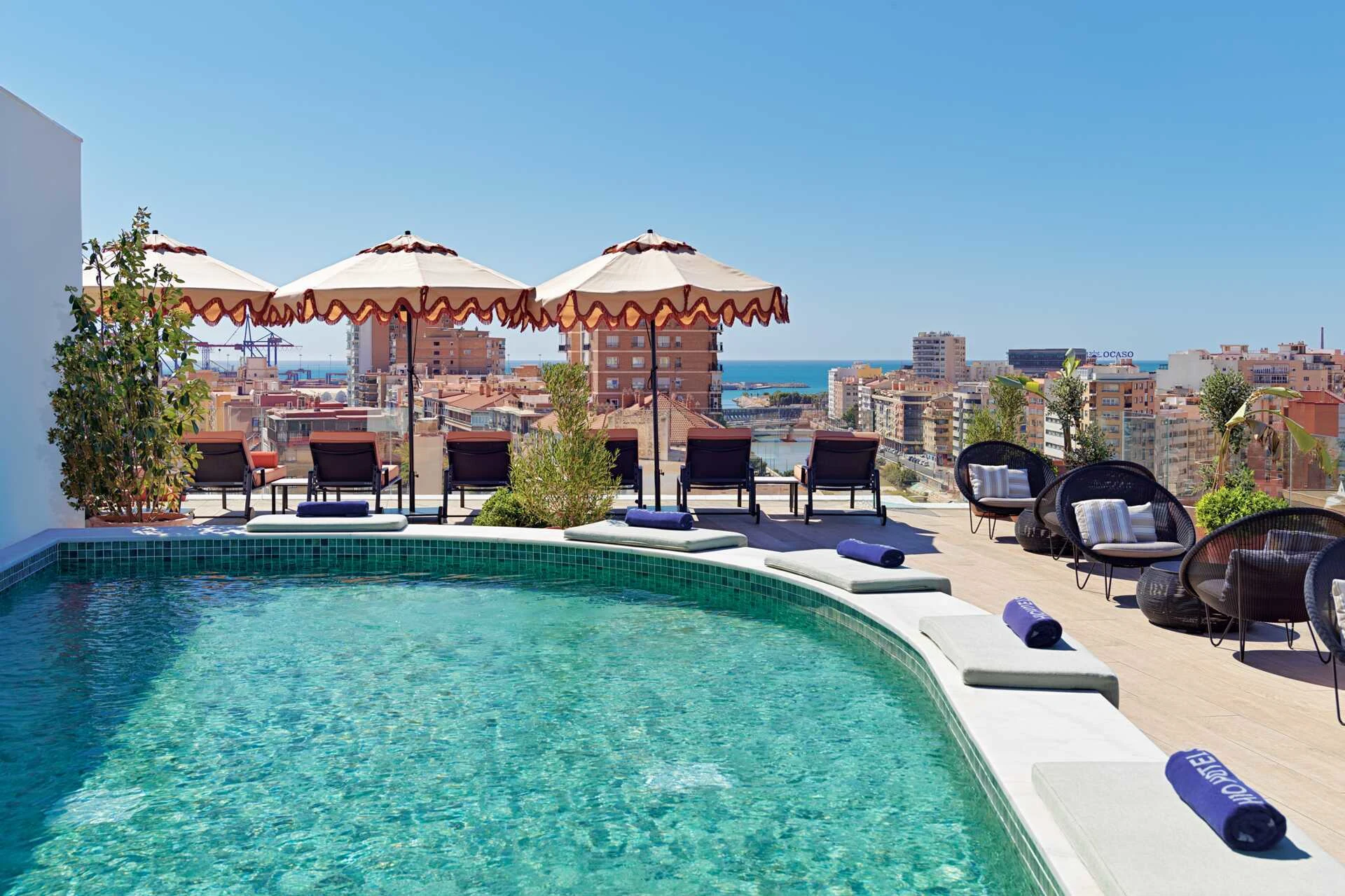 Apollo Mondo Urban H10 Croma Málaga