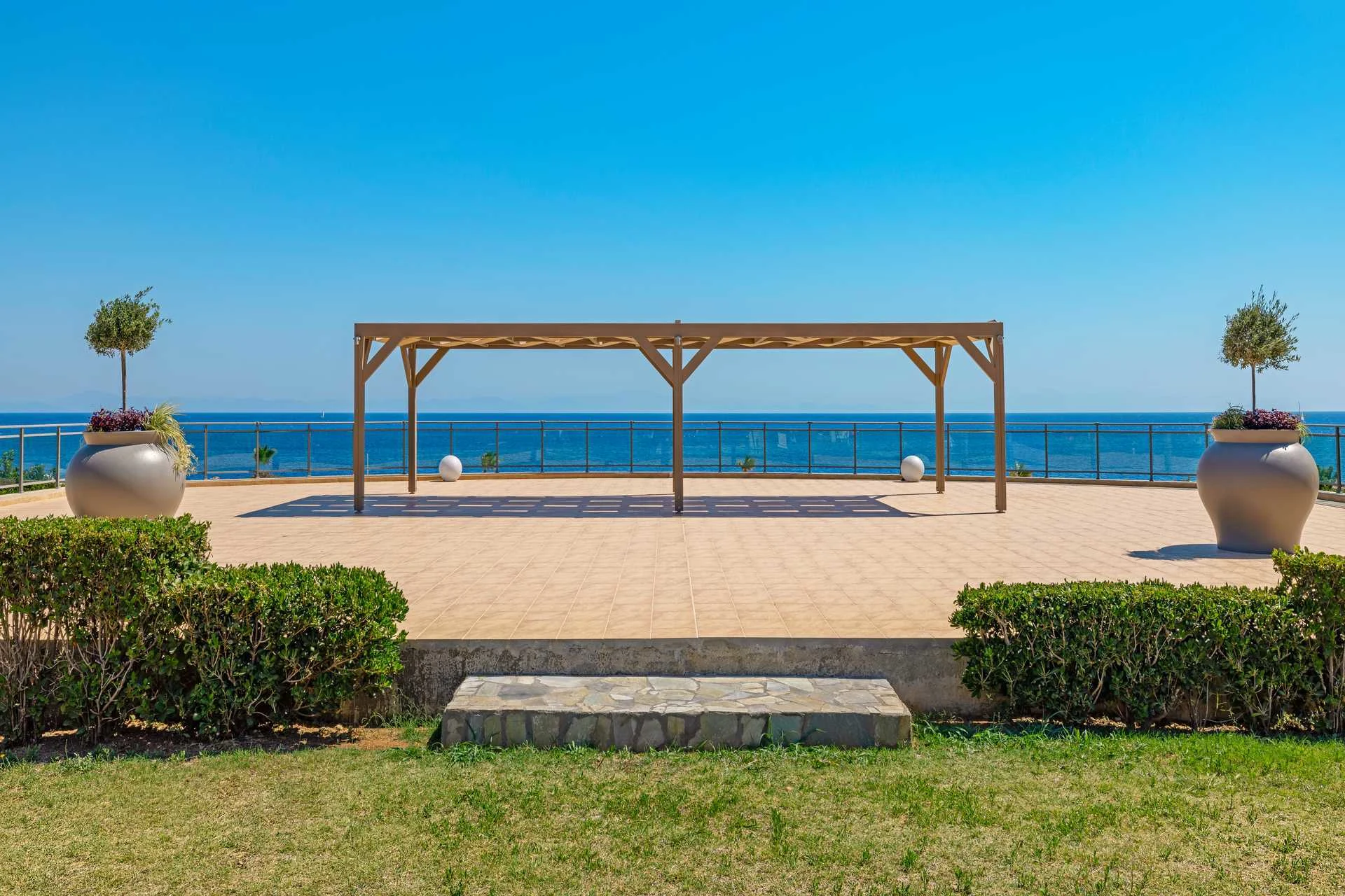 Kresten royal yoga area