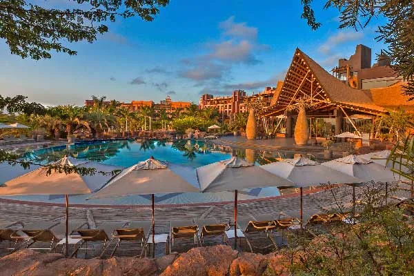 Lopesan Baobab resort